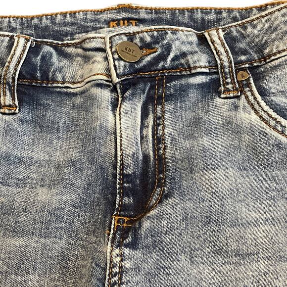 KUT From the Kloth Distressed Light Wash High Rise Shorts Size 6 - Picture 5 of 11